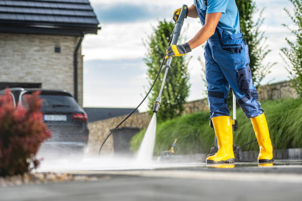 Best House Exterior Washing  in Diamond Springs, CA